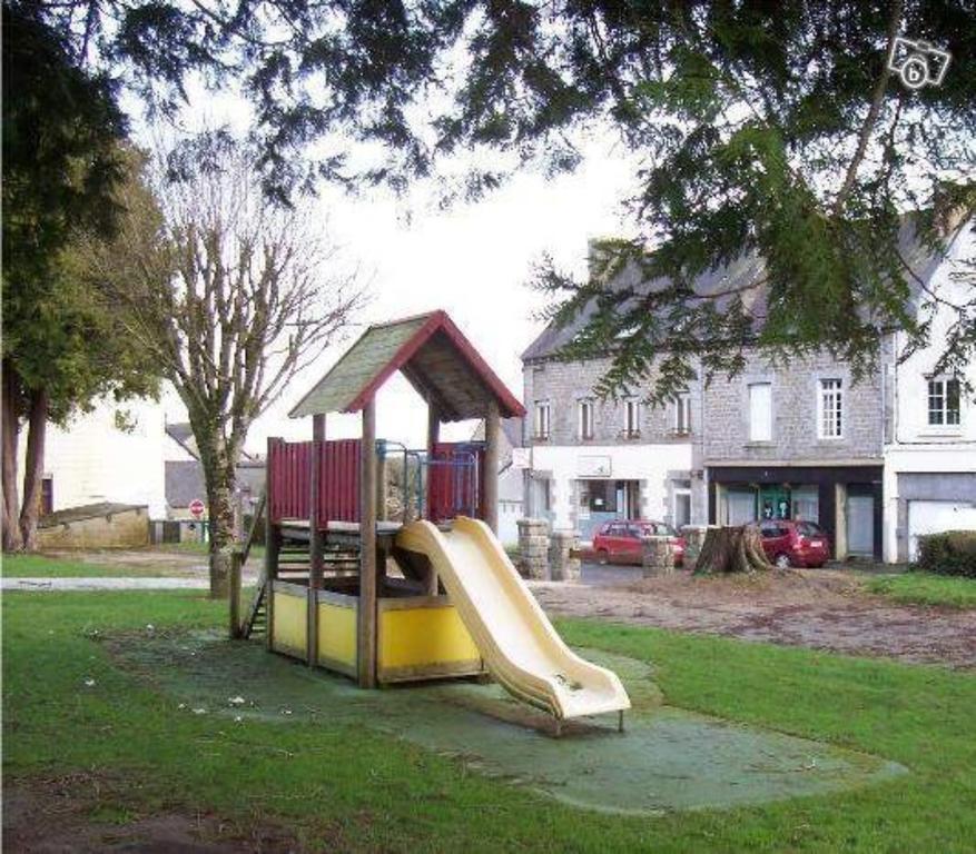 耶克赫德马特住宿加早餐旅馆 Saint-Nicolas-du-Pélem 外观 照片